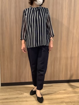 「TOKYO SHIRTS（トウキョウシャツ）のストライプ シフォンブラウス（シャツ/ブラウス、ブルー系）」を使った、BRICK HOUSE シャツ工房 浜松メイワン店さん（メンズ・182cm）の春コーディネート