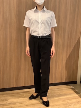 「TOKYO SHIRTS（トウキョウシャツ）の【吸水速乾】 形態安定ノンアイロン レギュラー 半袖ビジネスワイシャツ（ビジネスシャツ、グレー系）」を使った、BRICK HOUSE シャツ工房 浜松メイワン店さん（メンズ・182cm）の夏コーディネート