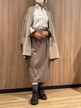 「アイテム（ビジネスシャツ）」を使った、BRICK HOUSE シャツ工房 浜松メイワン店さん（レディース・162cm）の秋コーディネート