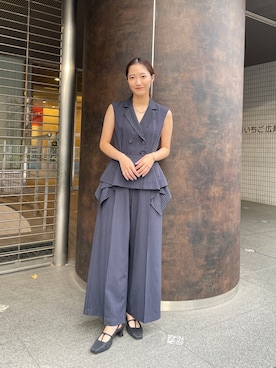 「アイテム（パンツドレス、ブルー系）」を使った、久保田さん（レディース・162cm）の冬コーディネート