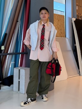「BEAMS PLUS（ビームスプラス）のアイテム」を使った、Heg.さん（レディース・159cm）の春コーディネート