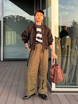 「アイテム（MA-1）」を使った、Heg.さん（レディース・159cm）の秋コーディネート