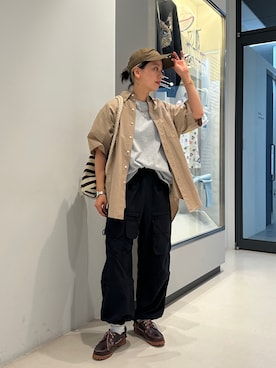 「アイテム（モカシン/デッキシューズ）」を使った、Heg.さん（レディース・159cm）の秋コーディネート