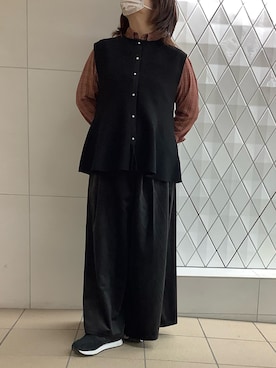 「TOKYO SHIRTS（トウキョウシャツ）のアイテム（ベスト）」を使った、BRICK HOUSE シャツ工房 さっぽろ地下街ポールタウン店さん（レディース・155cm）の春コーディネート
