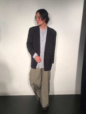 「MINUS（マイナス）のアイテム」を使った、ふたりはリバース　堤　悠真さん（メンズ・175cm）の冬コーディネート