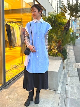 「JW Anderson（ジェイダブリューアンダーソン）のアイテム（バッグ）」を使った、SHIORIさん（レディース・170cm）の冬コーディネート