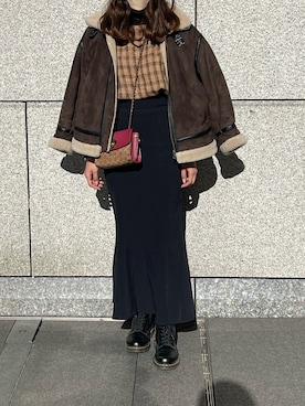 「黒スカート」｜「アイテム（ブルゾン）」を使った、ぽんずさん（レディース・166cm）の冬コーディネート