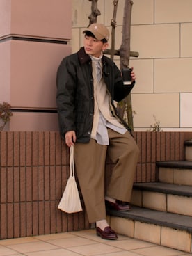 「NEAT（ニート）のアイテム（パンツ）」を使った、idakaさん（メンズ・171cm）の冬コーディネート