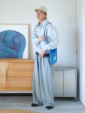「アイテム（スウェットパンツ）」を使った、idakaさん（メンズ・171cm）の秋コーディネート