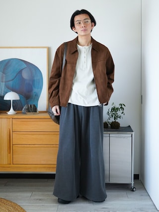 「WYM LIDNM（ウィム バイ リドム）のPIGMENT DYED HENLEY L/S TEE（Tシャツ/カットソー）」を使った、idakaさん（メンズ・172cm）の春コーディネート