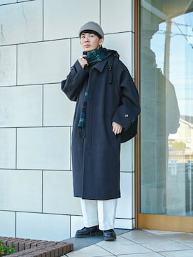 「EMMA CLOTHES（エマクローズ）のアイテム（ステンカラーコート）」を使った、idakaさん（メンズ・171cm）の冬コーディネート