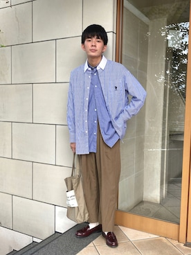 「NEAT（ニート）のアイテム（スラックス）」を使った、idakaさん（メンズ・171cm）の夏コーディネート