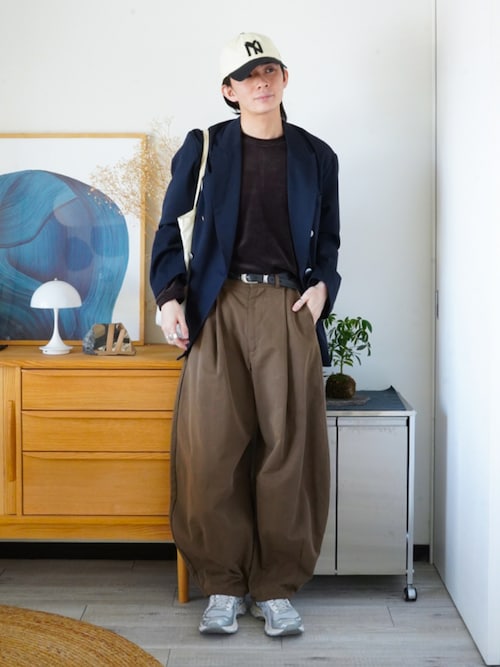 「Nora Lily(ノラリリー)の【Nora Lily】x idaka One Tuck Barrel Pants(チノパンツ)」を使った、idakaさん(メンズ・172cm)の秋コーディネート
