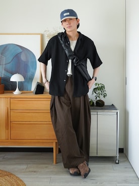 「soerte（ソエルテ）のアイテム」を使った、idakaさん（メンズ・172cm）の春コーディネート