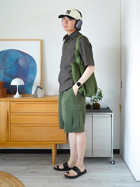「LUENNA（ルエナ）の【LUENNA】Compact Half Sleeve Regular Collar Shirt / コンパクト半袖レギュラーカラーシャツ（シャツ/ブラウス、ブラウン系）」を使った、idakaさん（メンズ・172cm）の春コーディネート