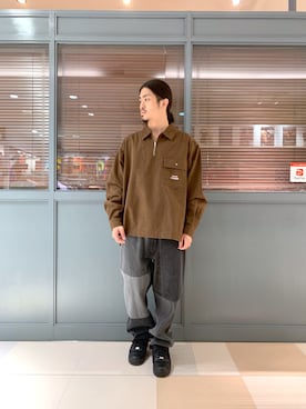 XLARGEのシャツ/ブラウス（ブラウン系）を使った人気ファッション