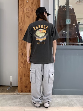 「XLARGE（エクストララージ）のアイテム（キャップ）」を使った、岡崎　航さん（メンズ・162cm）の秋コーディネート