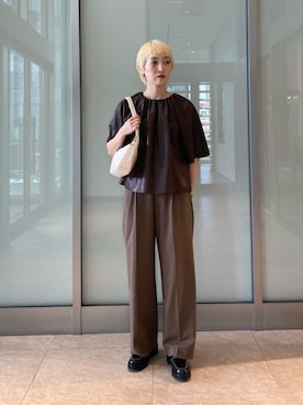 「アイテム（シャツ/ブラウス）」を使った、KITAさん（レディース・166cm）の秋コーディネート