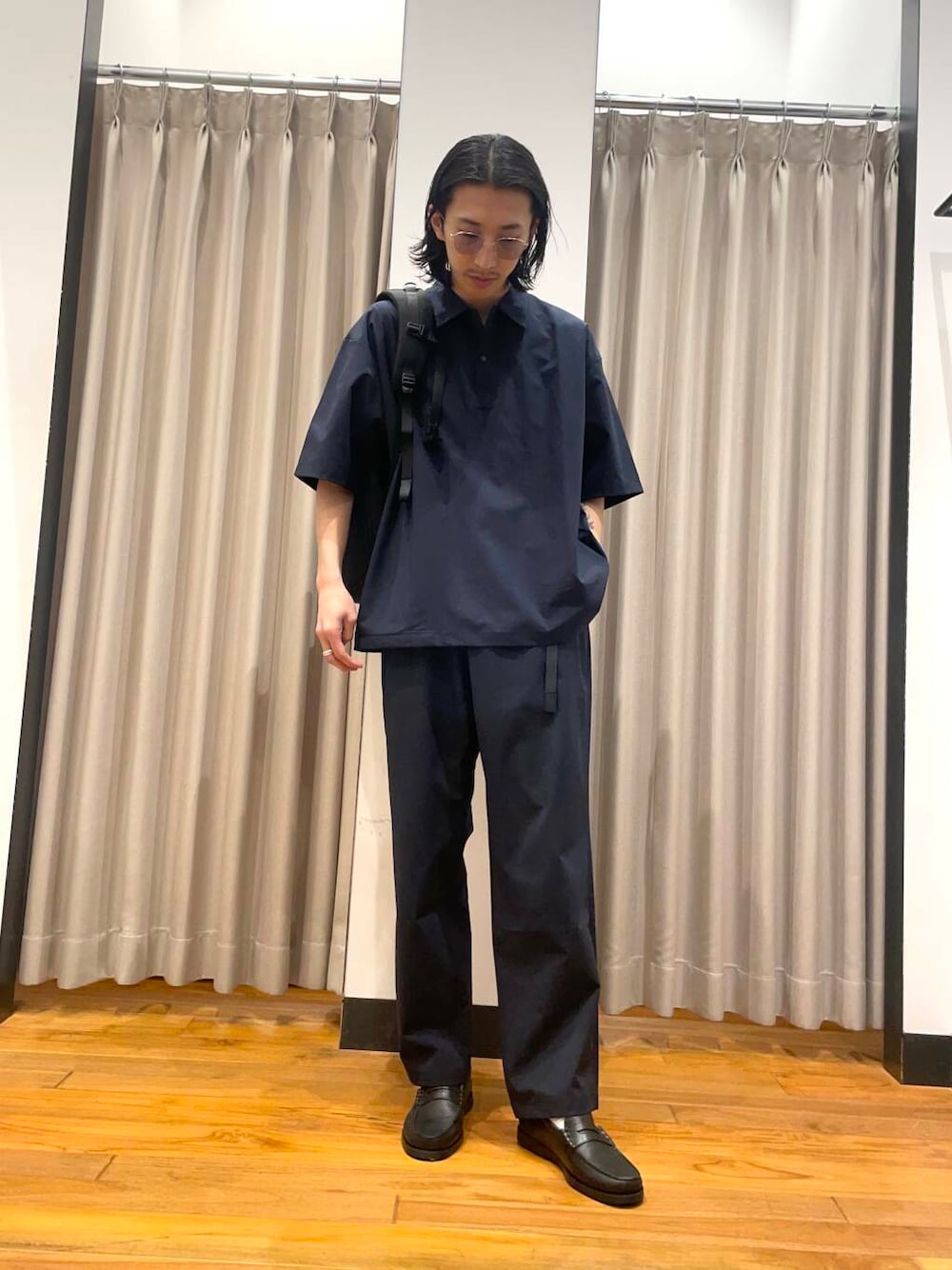 「アーバンリサーチ、別注、URBANRESEARCH、グラミチ、newarrival、solotex」｜「Gramicciの『別注』Gramicci　SOLOTEXストレッチタックパンツ（その他パンツ、ブルー系）」を使った、RYOさん（メンズ・175cm）の春コーディネートの1枚目の写真
