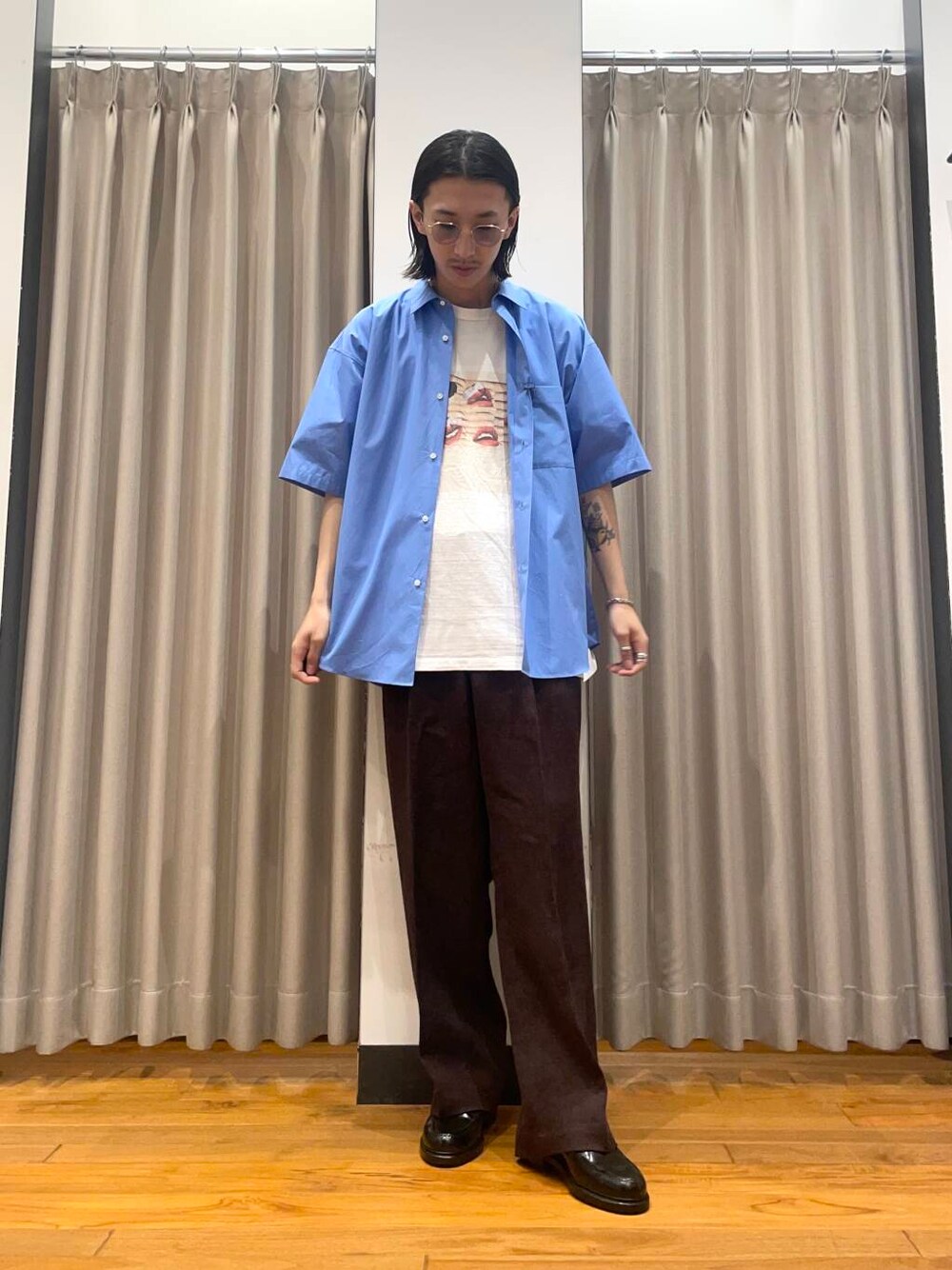 「アーバンリサーチ、URBANRESEARCH、newarrival、newbasic」｜「URBAN RESEARCHのnew basic　THOMAS MASON SHORT-SLEEVE OVER SHIRTS（シャツ/ブラウス、ブルー系）」を使った、RYOさん（メンズ・175cm）の春コーディネートの1枚目の写真