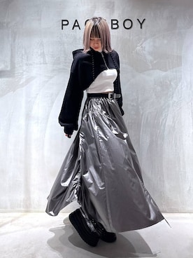 「アイテム（スカート、シルバー系）」を使った、Yunさん（レディース・160cm）の冬コーディネート