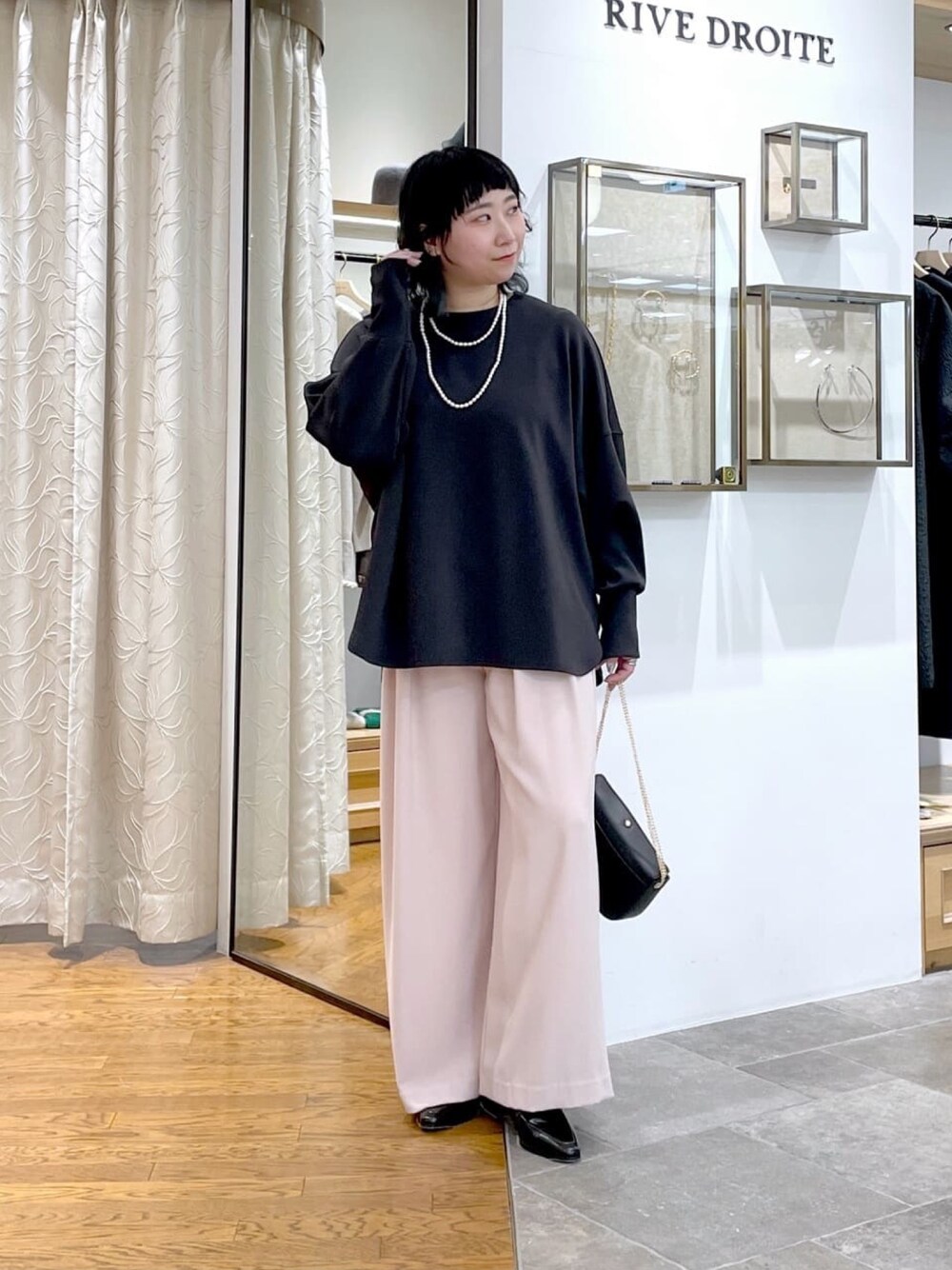 RIVE DROITE（リヴドロワ）の「ダンボールポンチョプルオーバー