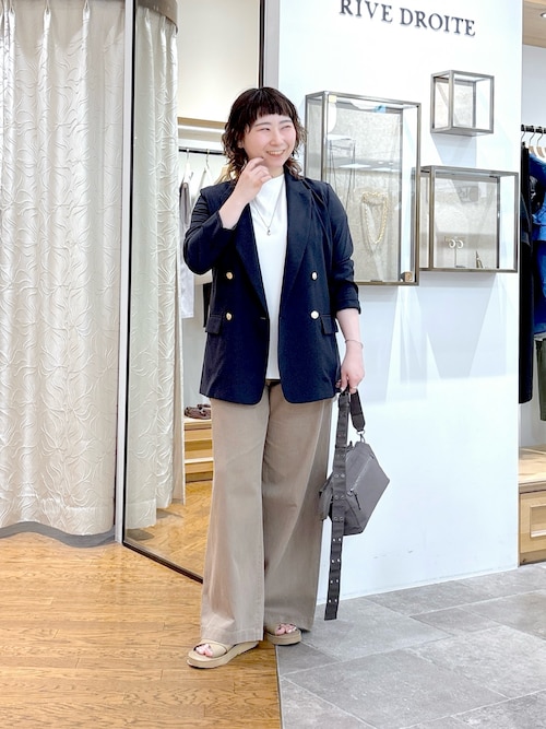 【オンオフ着れる】ライトピークドラペルジャケット