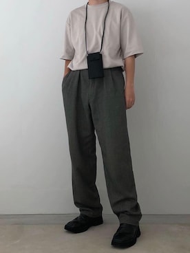 「UNIQLO（ユニクロ）のアイテム（Tシャツ/カットソー、シルバー系）」を使った、attenti0nさん（メンズ）の夏コーディネート