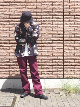 「柄シャツコーデ」｜「アイテム（ブーツ）」を使った、KaWaMaさん（メンズ・175cm）の春コーディネート