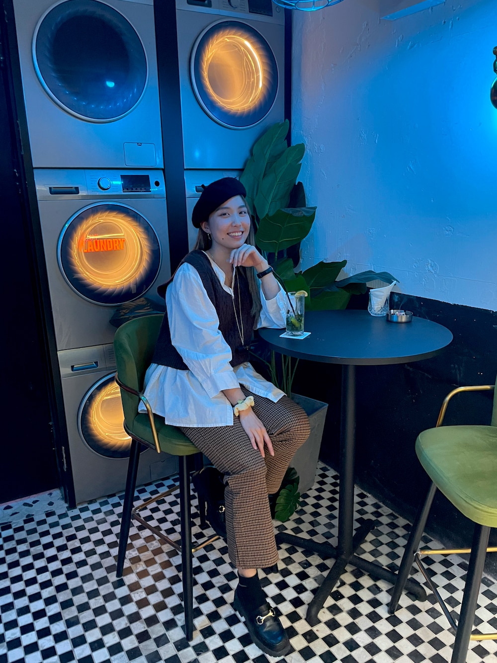 「vintage」｜「ORiental TRafficの■2021秋冬新作■厚底ビットローファー/15311（ローファー、ブラック系）」を使った、Doris ☾さん（レディース・170cm）の冬コーディネートの1枚目の写真
