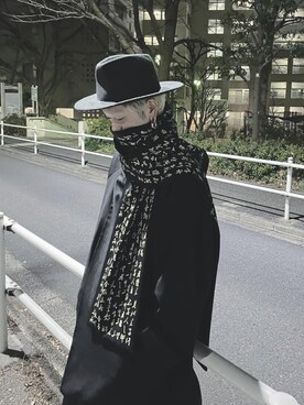 「1LSOMMOのアイテム（ジャケット/アウター、ブラック系）」を使った、淡路由宇吏さん（メンズ）の冬コーディネート