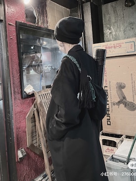 「JIL SANDER（ジルサンダー）のアイテム（バッグ、ブラック系）」を使った、淡路由宇吏さん（メンズ）の秋コーディネート