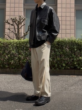 「WYM LIDNM（ウィム バイ リドム）のARTIFICIAL GRAIN FLIGHT BLOUSON（ブルゾン、ブラック系）」を使った、Takamatsu さん（メンズ・172cm）の春コーディネート