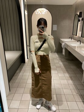 「oddoneout（オッドワンアウト）のアイテム」を使った、Tillyさん（レディース・169cm）の冬コーディネート