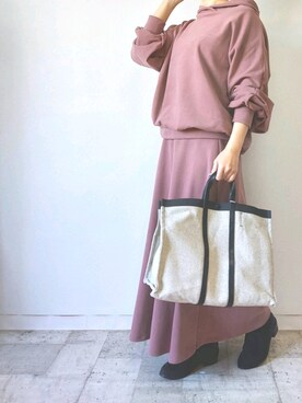 「M.deux（エムドゥ）のアイテム（Tシャツ/カットソー）」を使った、M.deux STAFF１さん（レディース・148cm）の秋コーディネート