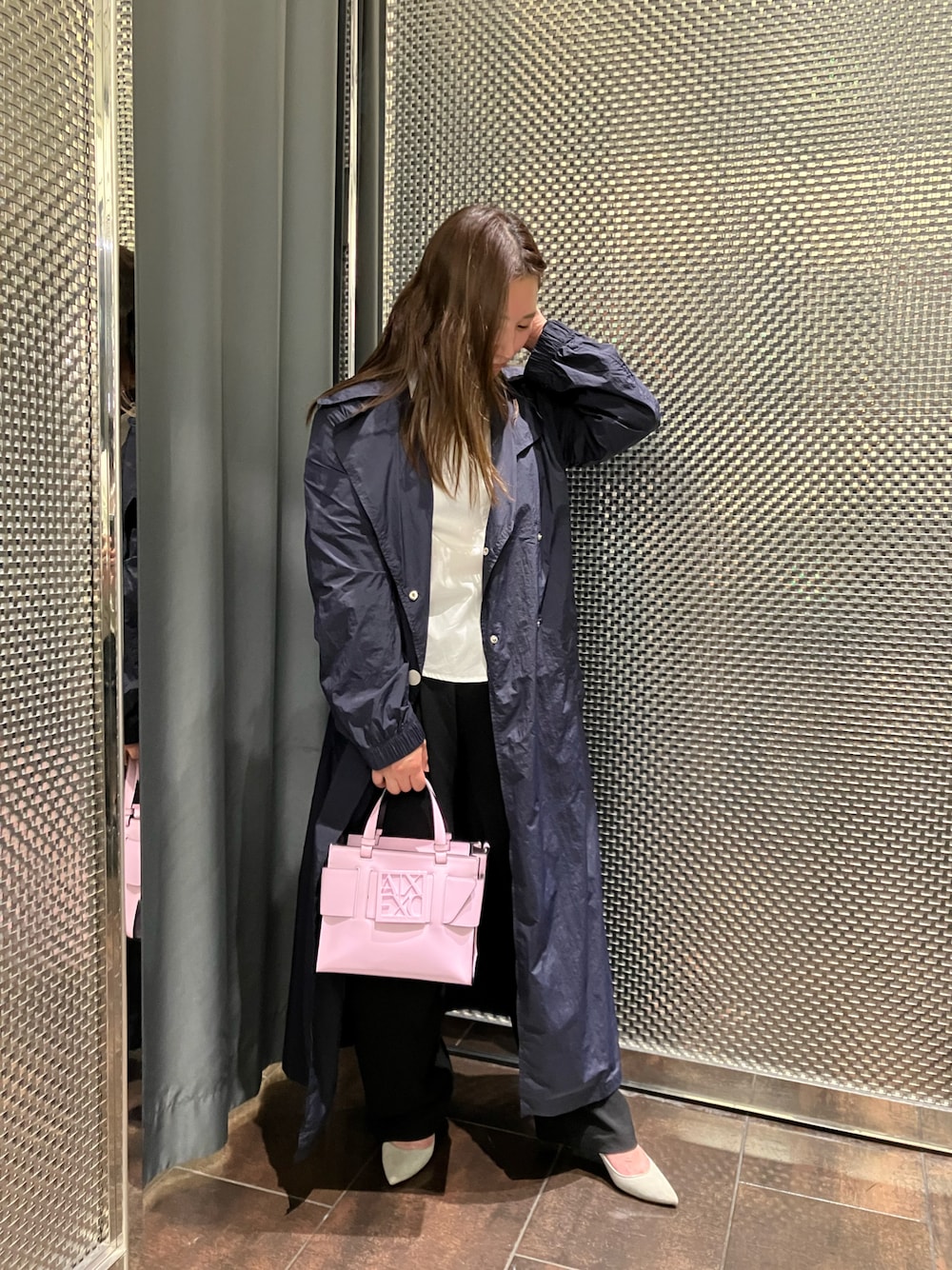 「AXchanger、AXchange、アルマーニエクスチェンジ、低身長、大人カジュアル」｜「ARMANI EXCHANGEの【A|X アルマーニ エクスチェンジ】シアートレンチコート（トレンチコート、ブルー系）」を使った、myc.☻*さん（レディース・155cm）の春コーディネートの1枚目の写真