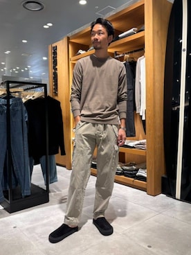 「アイテム（スリッポン）」を使った、Nishio_TOMORROWLANDさん（メンズ・183cm）の秋コーディネート