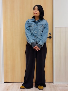 「SHOO・LA・RUE（シューラルー）の【SHOO・LA・RUE DENIM】ゆったりシルエットで大人カジュアル  ゆるGジャン（デニムジャケット、ブルー系）」を使った、すーさん（レディース・160cm）の冬コーディネート