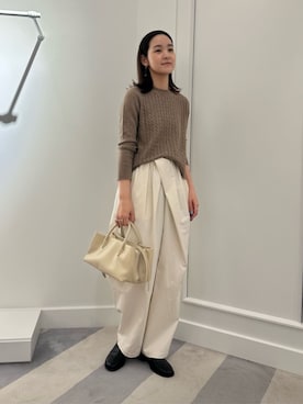 「GALERIE VIE（ギャルリー ヴィー）のアイテム（ニット/セーター）」を使った、TOMORROWLAND_mitaniさん（レディース・170cm）の秋コーディネート