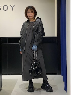 「PAGEBOY（ページボーイ）のサンドヴィンテージキリカエロングスリーブワンピース(長袖) 【ボートネック・ワンショルダー対応】（ワンピース）」を使った、みくるんさん（レディース・156cm）の秋コーディネート