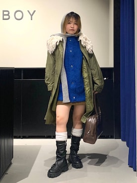 「アイテム（スカート、ベージュ系）」を使った、みくるんさん（レディース・156cm）の冬コーディネート