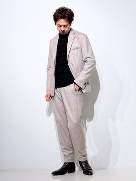 「5351 POUR LES HOMMES（ゴーサンゴーイチプールオム）の【セットアップ対応】スモーク千鳥 ダウンファブリック テーラードジャケット（セットアップ、グレー系）」を使った、OMI2さん（メンズ・180cm）の夏コーディネート