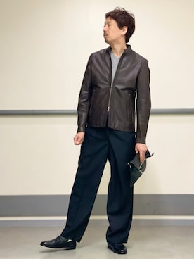 「アイテム（ライダースジャケット）」を使った、OMI2さん（メンズ・180cm）の秋コーディネート