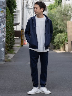 「アイテム（パーカー）」を使った、OMI2さん（メンズ・180cm）の秋コーディネート