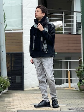 「アイテム（マフラー）」を使った、OMI2さん（メンズ・180cm）の秋コーディネート