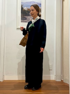 「アイテム（バンダナ/スカーフ）」を使った、CHIHIROさん（レディース・155cm）の秋コーディネート