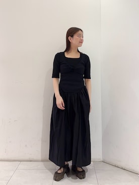 「URBAN RESEARCH（アーバンリサーチ）のESTHE　RIB POPLIN DRESS（ワンピース、ブラック系）」を使った、suzukoさん（レディース・161cm）の春コーディネート