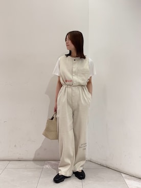「URBAN RESEARCH（アーバンリサーチ）の『別注』PAY-DAY×URBAN RESEARCH　オールインワン（つなぎ/オールインワン、ベージュ系）」を使った、suzukoさん（レディース・161cm）の春コーディネート