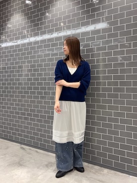 「アイテム（ローファー）」を使った、Suzukoさん（レディース・161cm）の秋コーディネート