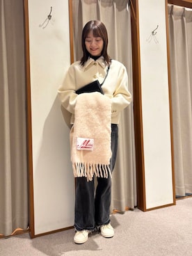 「冬の差し色コーデ」｜「アイテム（ジャケット/アウター）」を使った、suzukoさん（レディース・161cm）の冬コーディネート